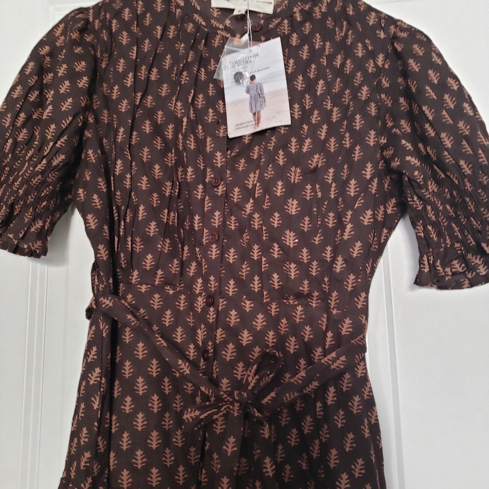 Daughters of India Prairie dress coffee small NWT
